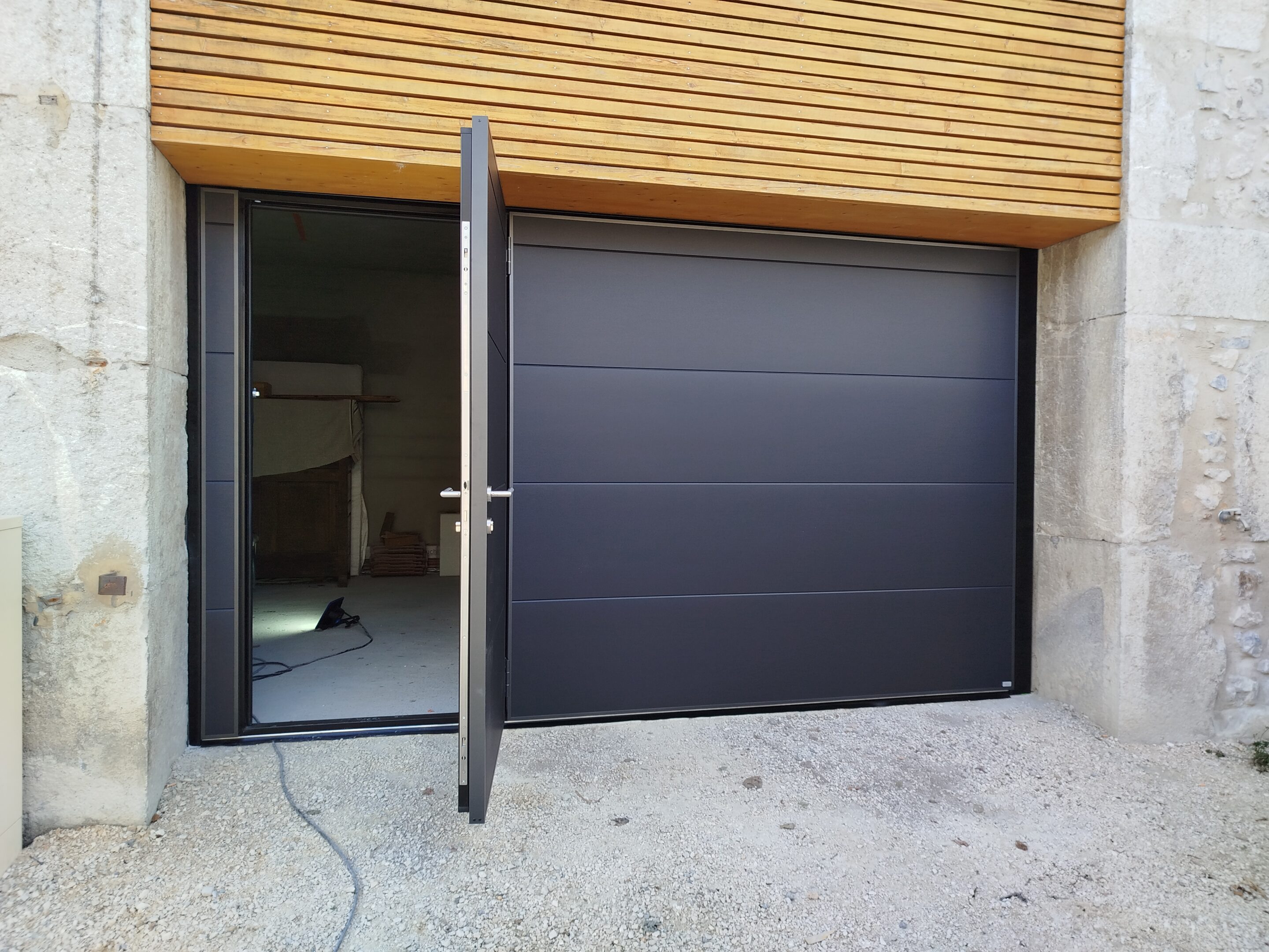 Porte de garage sur mesure